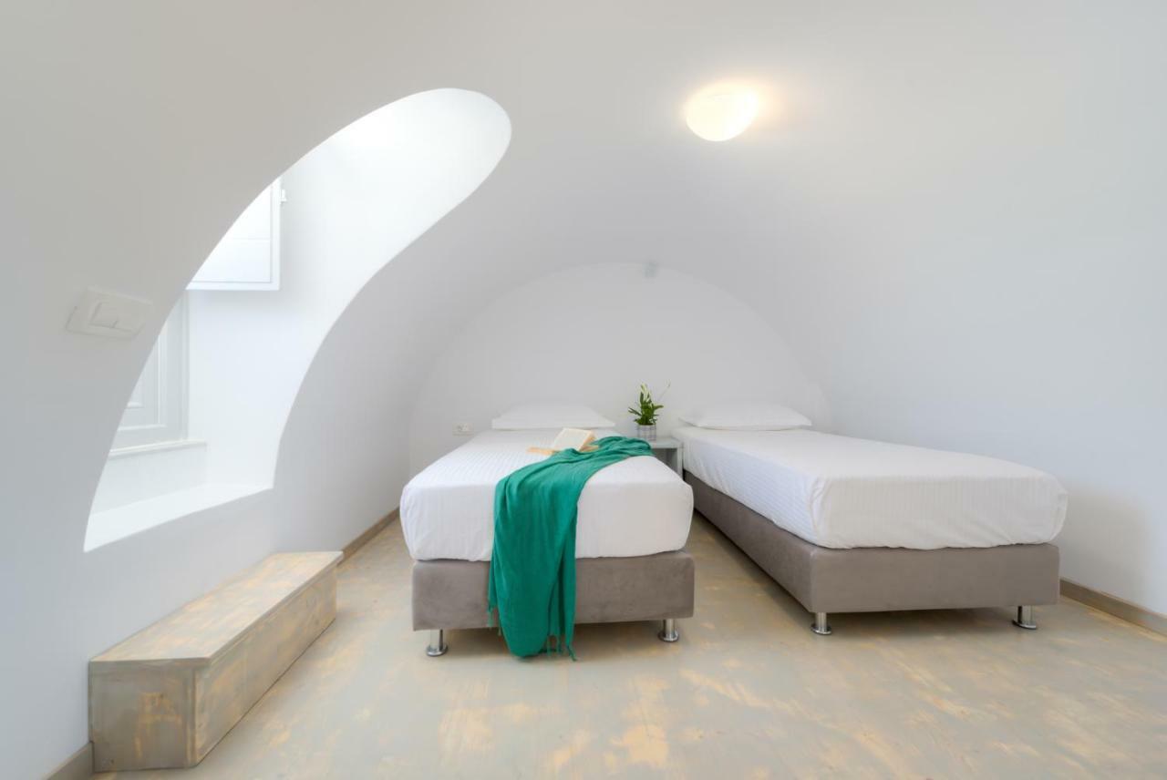 Crystal Villas Santorini Vóthon Exterior foto